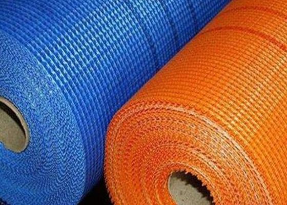 Resistencia a la corrosión anaranjada azul alambre Mesh Buliding Material de la fibra de vidrio del 1m - de los 2m